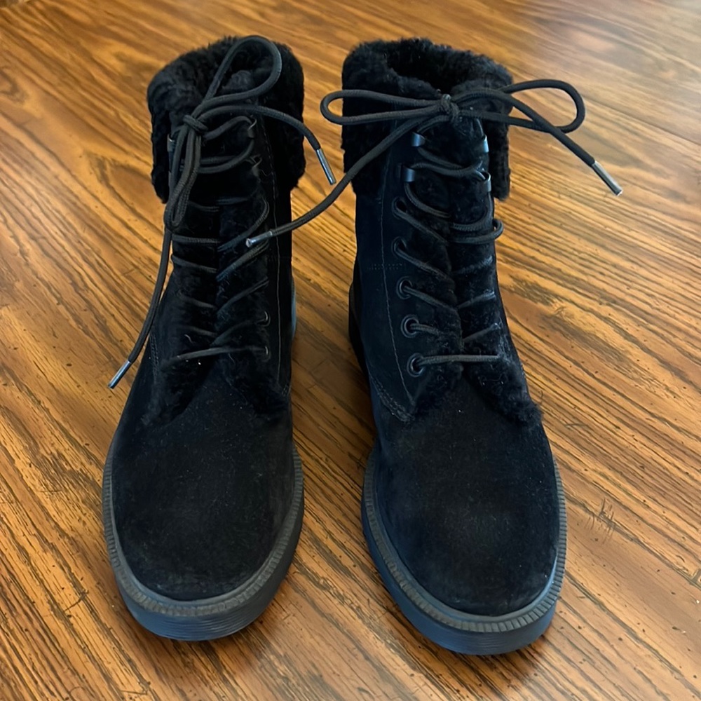 Water Repellent Shearling Fur Vince Hayes 2 Lace-up Hiker Boots Size 6.